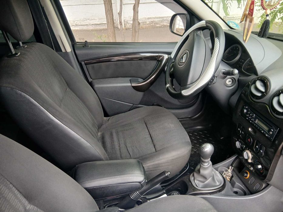 DACIA Duster 2010 — imagine 5