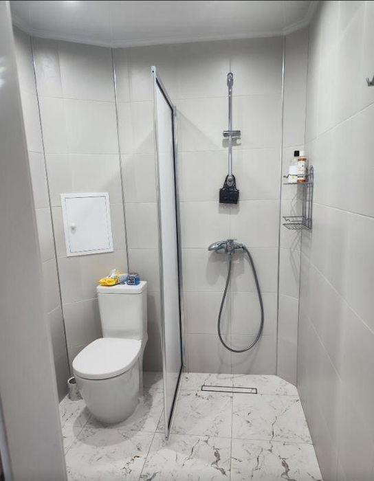 Дава се под наем Двустаен апартамент в Бургас, Лазур - 68 кв.м за 598.23 € - Снимка #4