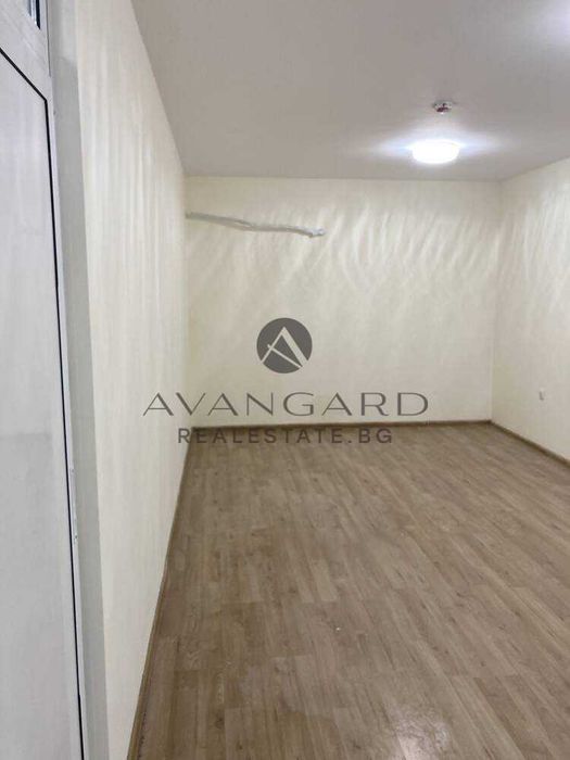 Продава се Офис в Пловдив, Кършияка - 140 кв.м за 1588 €/кв.м - Снимка #2