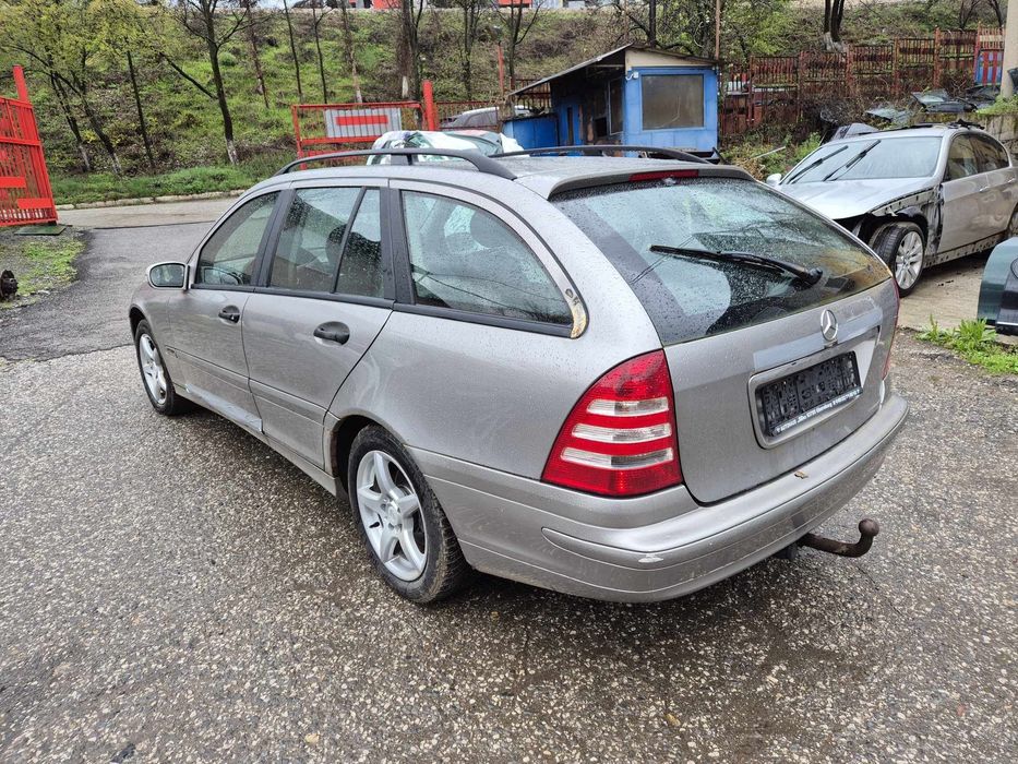 Mercedes W203 C200CDI 122кс 646 Facelift  ксенон теглич автоматик комб