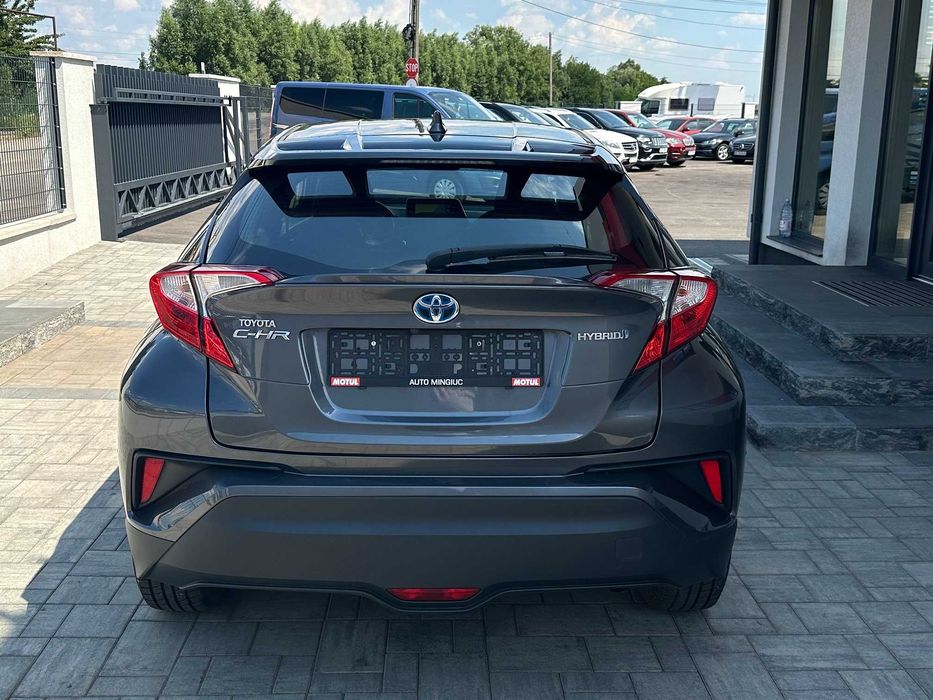 Toyota C-HR 2019 hybrid 129000 km accept variante/ rate/ buy back !