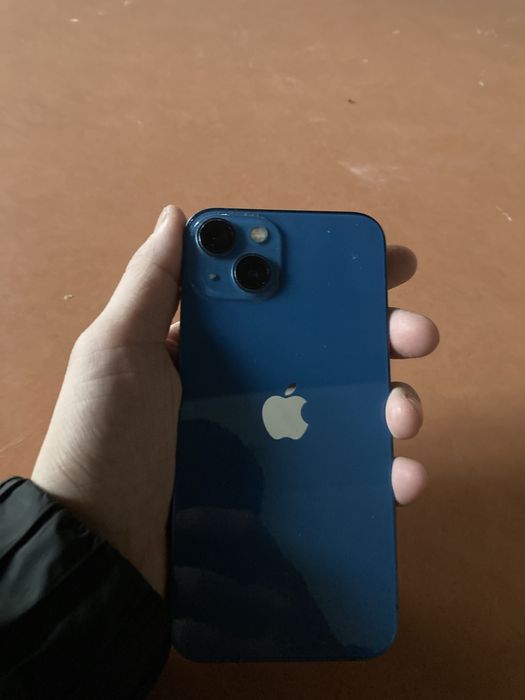 Айфон 13 сатылады