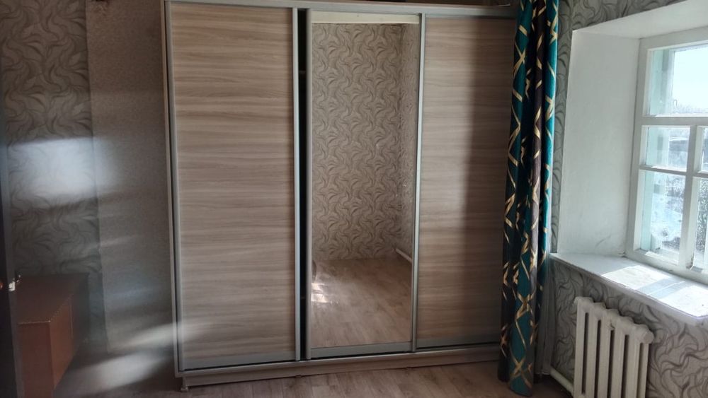 Продается дом на поселке Яик
