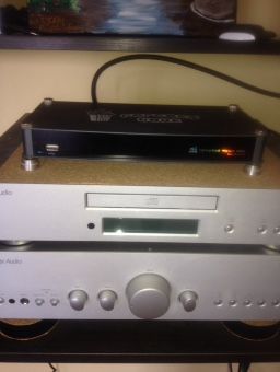 Popcorn A-110 медиа плеър