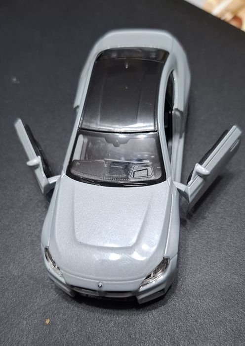 VÎND machetă BMW M2 din metal de colecție