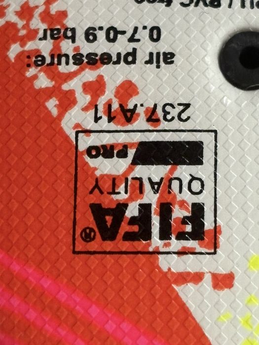 Minge derbystar select fifa quality pro