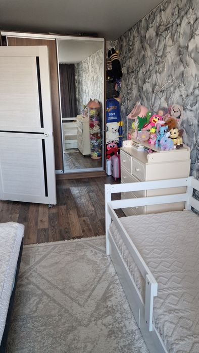 Продаётся 2-комн квартира