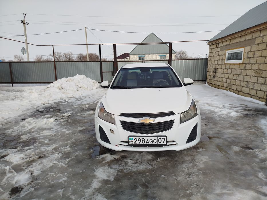 Шевроле Круз продам