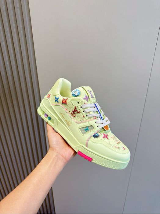 Adidasi Louis Vuitton , calitate premium , pe comanda , noi , 43