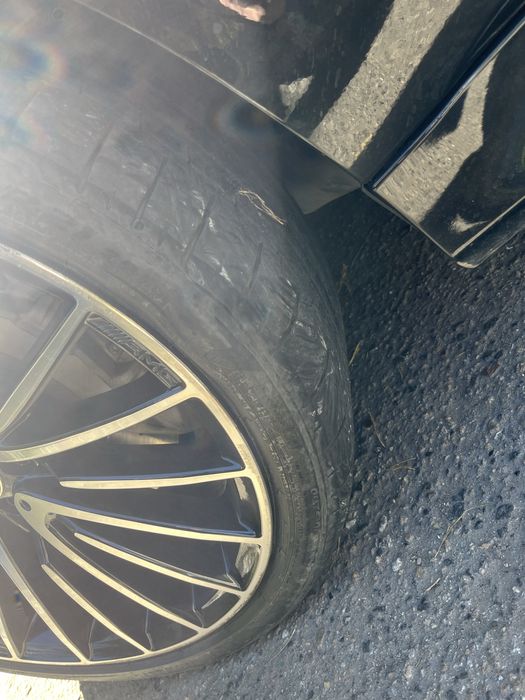 Продам резину Pirelli P Zero