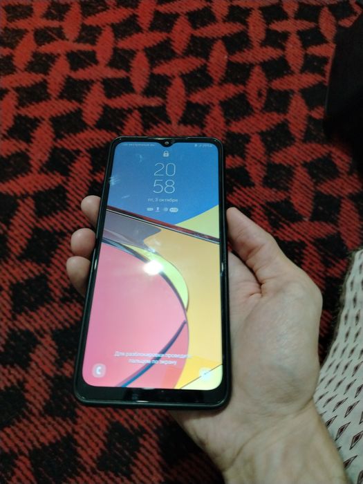 Самсунг Galaxy A 02 почти новый телефон в хорошом состоянии память 32