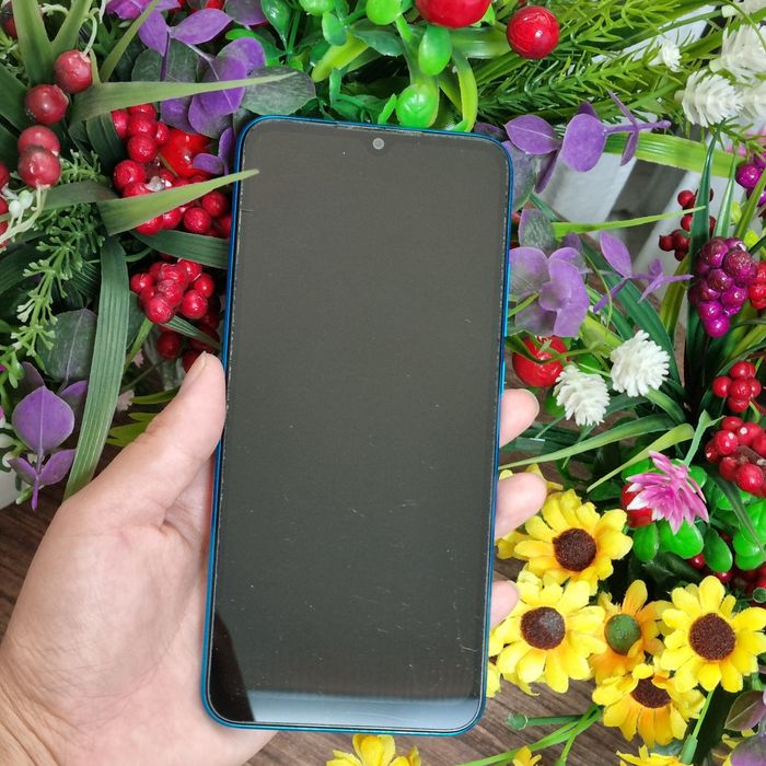 Телефон Xiaomi Redmi 9A