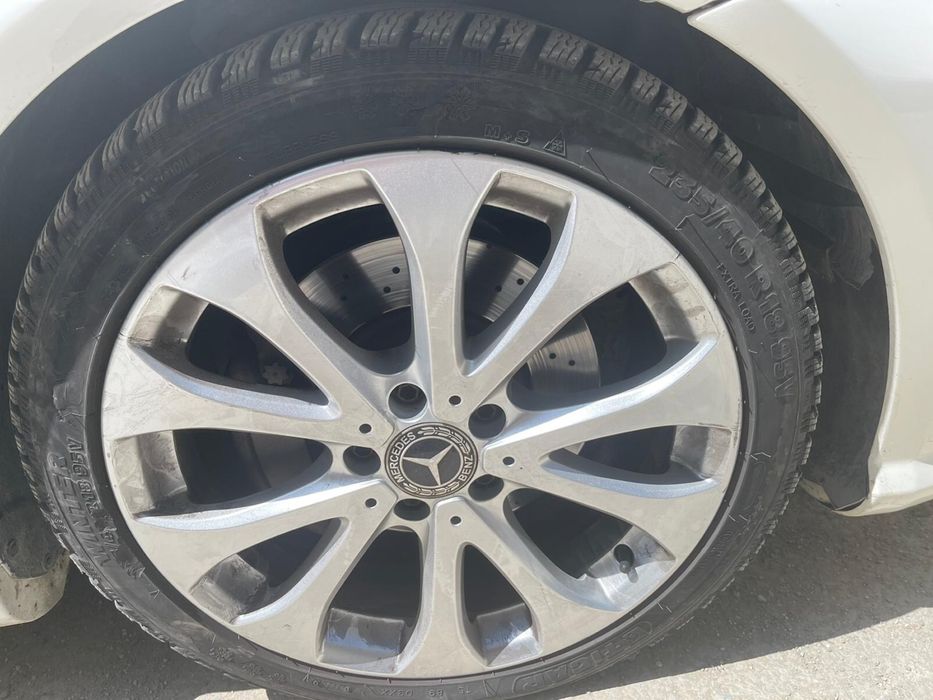 Vand cauciucuri Mercedes E class coupe 2011