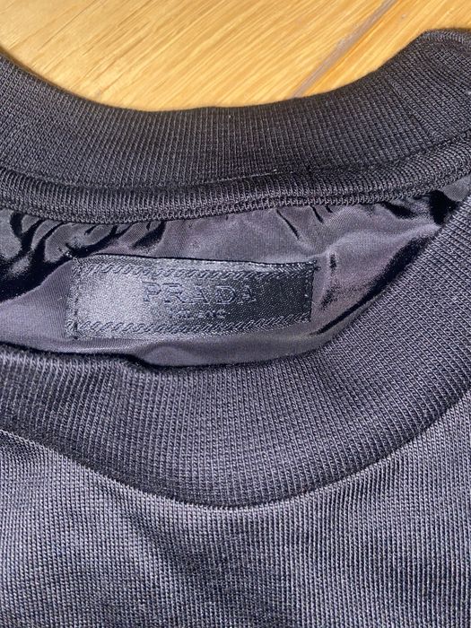 Тениска на prada чисто ново