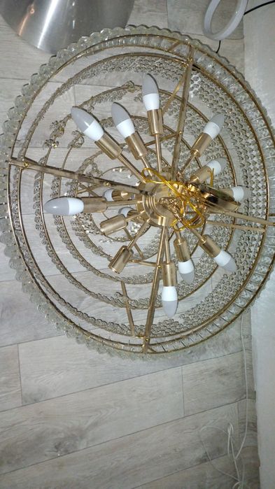 Люстры красивые очень