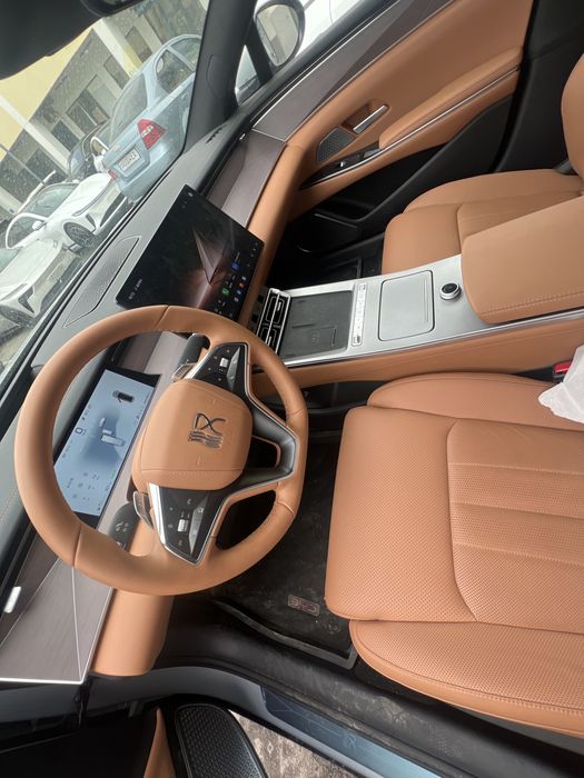 BYD Han 2025 — 6