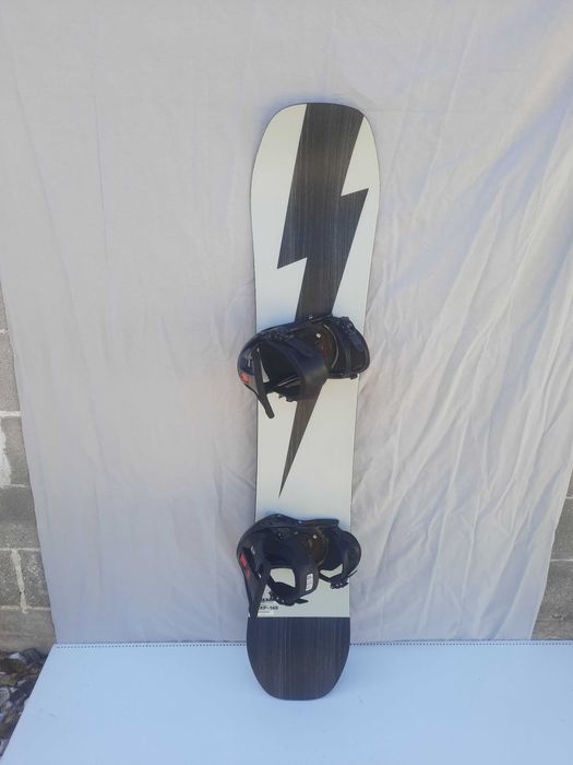 Сноуборд 149см. BURTON CUSTOM EXPERIENCE WIDE  Camber с автомати