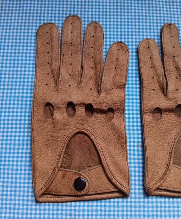 Manusi din piele pentru condus, șofat,Masina de epoca ,Dacia 1100,1300