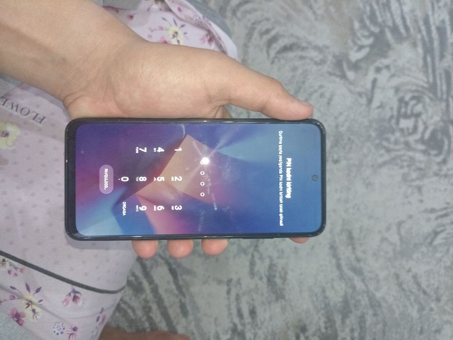 Poco m5 xotirasi 128 operativkasi 6+2 sotiladi