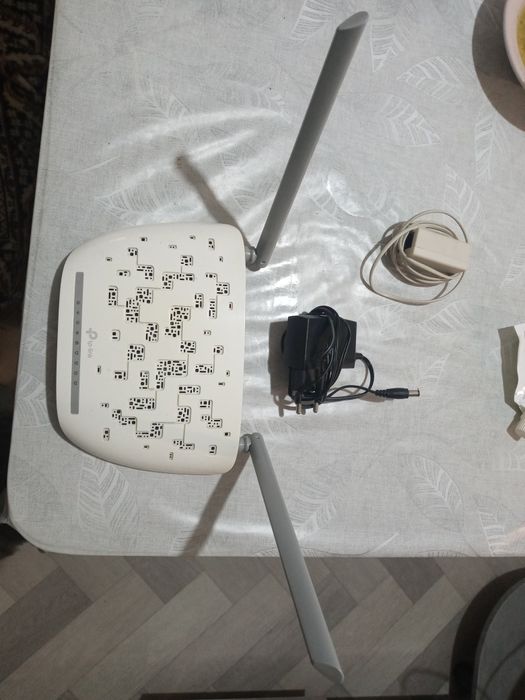 Продам модем почти новый