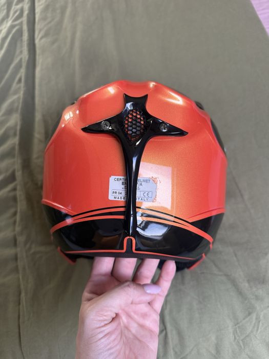 Ски каска Rossignol