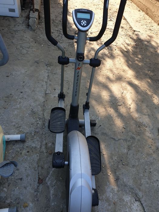 Vând Biciclete fitness (eliptica) !!!