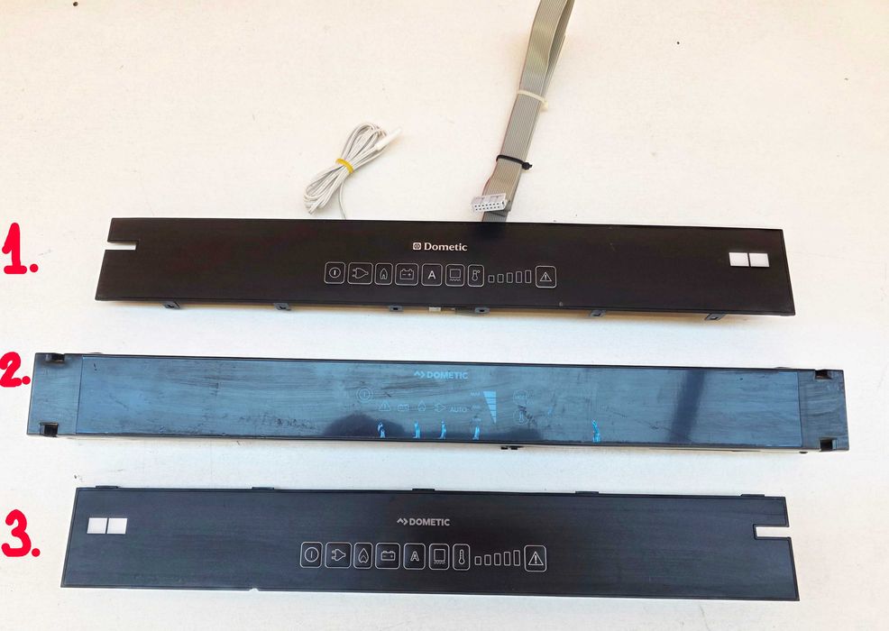 Display-uri Dometic pentru frigidere din seria RMD /RMDT/ RMDM 85** perfect functionale sau noi, import Germania