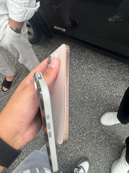 Продается IPhone 16pro