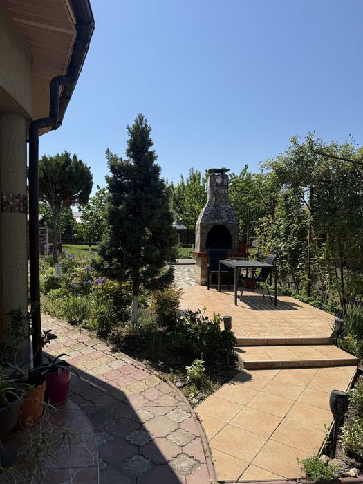 Casa de vanzare Branesti- centru, lg padure