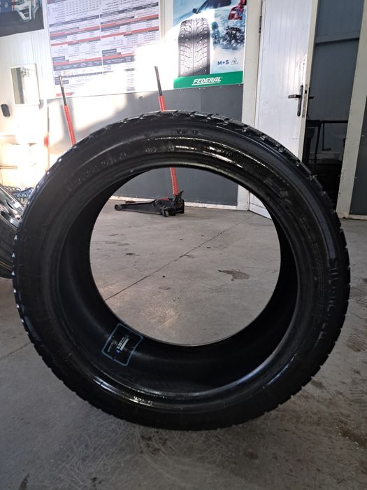 Шина на LI L9 265/45/R21