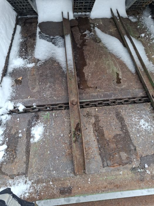 De vanzare mig gunoi