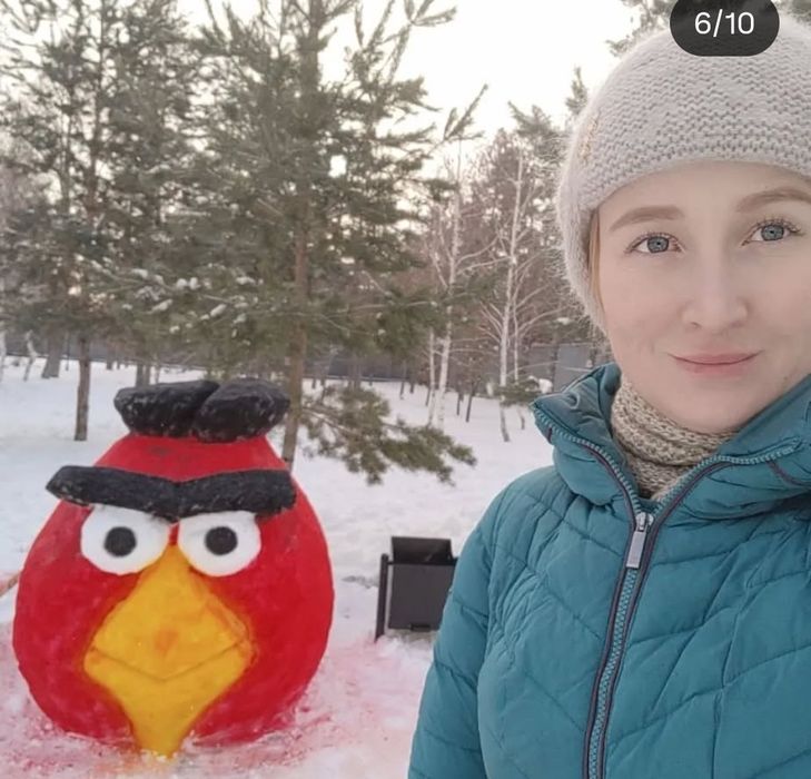 Вырезаю снежные фигуры