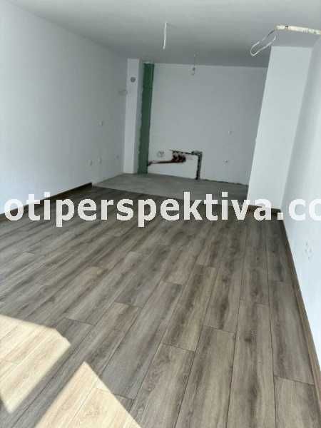 Продава се Двустаен апартамент в Пловдив, Кючук Париж - 74 кв.м за 1653 €/кв.м - Снимка #1