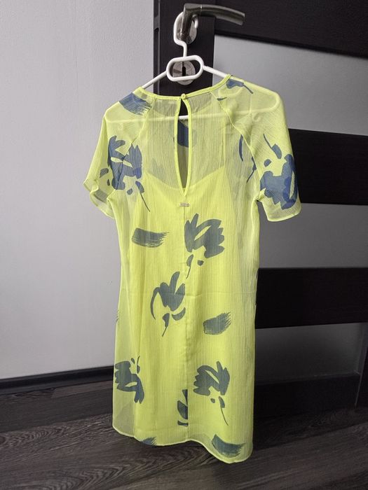 Рокля XS (uk 2) Armani Exchange