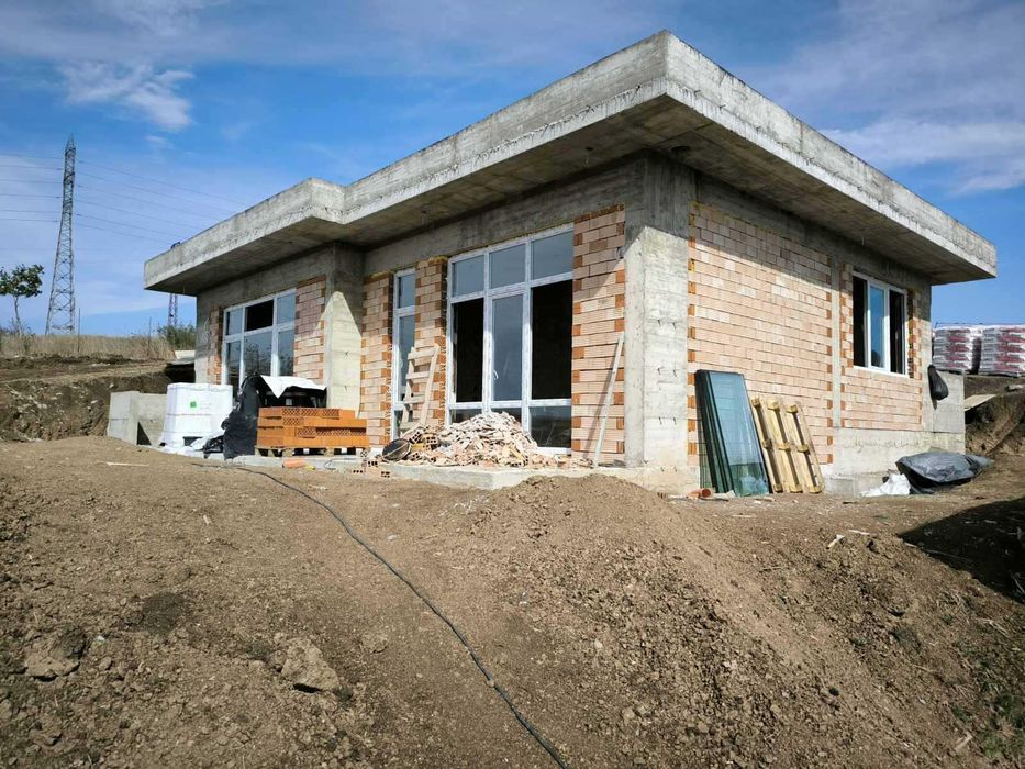 Продава се Къща в Бургас, Меден рудник - зона А - 130 кв.м за 885 €/кв.м - Снимка #2