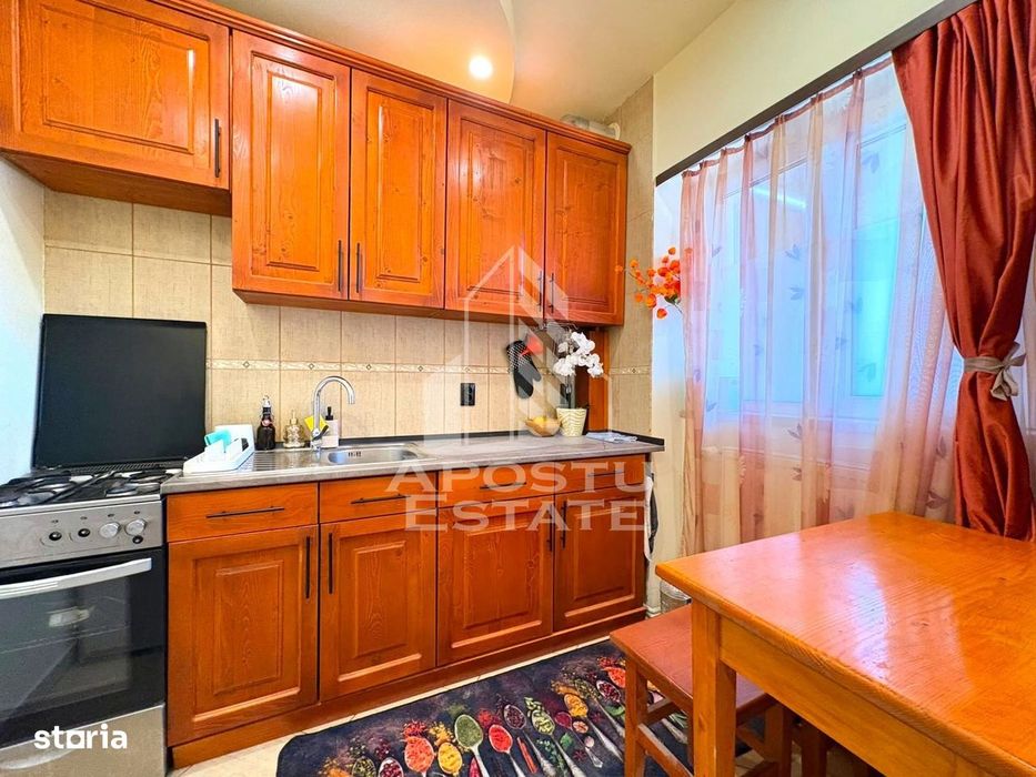 Apartament cu 2 camere de inchiriat zona Ultracentral