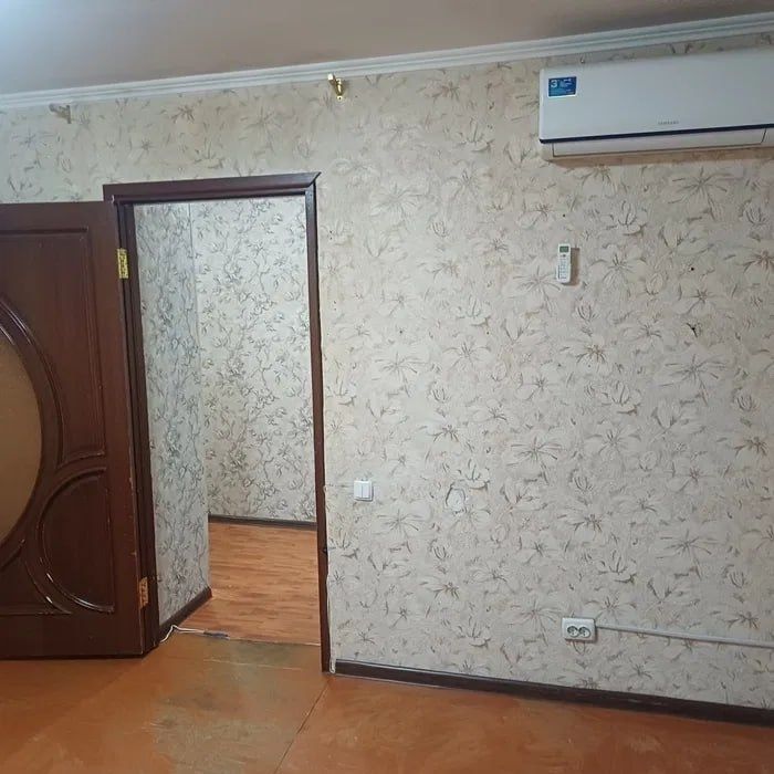 Продаётся 1-комнатная квартира в Янгихаёт, Спутник-8

Уютная квартира