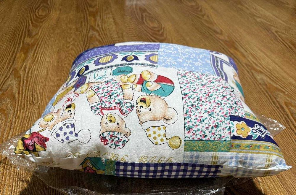 Подушка 35 на 35 см (синтепон)