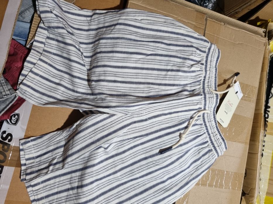 Lot pantaloni scurti Alcott
