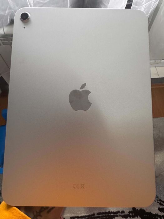 Ipad a16 gen 11 128gb 41 cicluri încarcate
