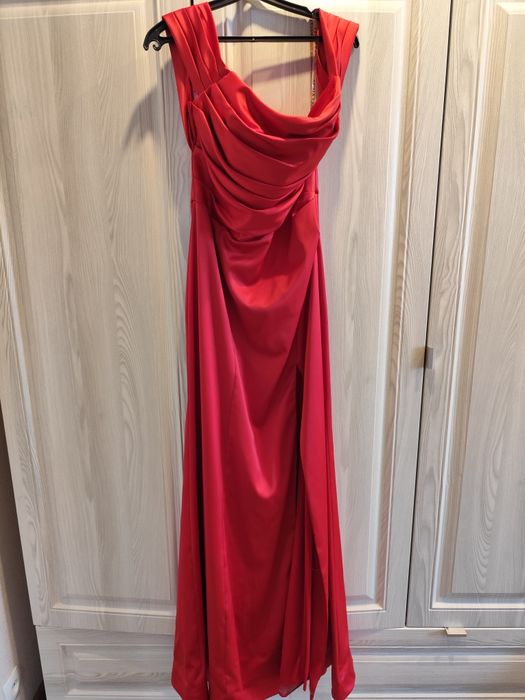 Продам Платье вечернее