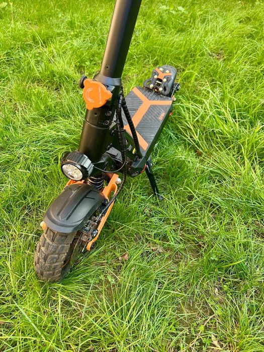 Trotinetă electrică KuKirin G2 Max + accesorii, foarte bine întreținută