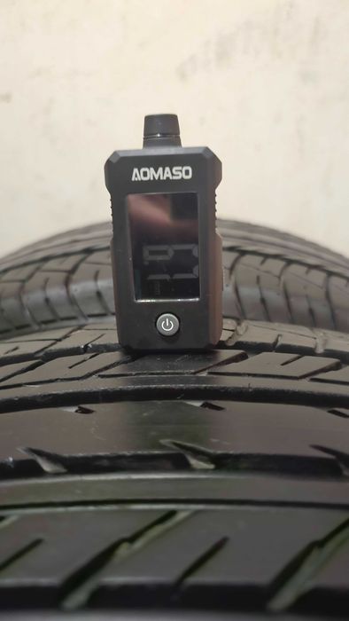 4бр летни гуми 225/55/18 Yokohama BluEarth E70 с много оставащ живот