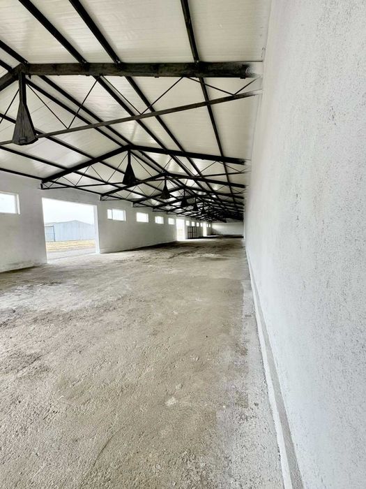 СКЛАД 700 кв.м., терен 4,9 дка, град Карлово