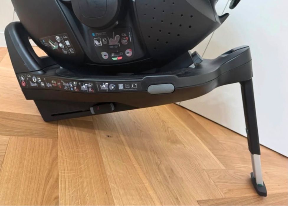 Scoica auto + baza isofix + adaptori Britax Römer