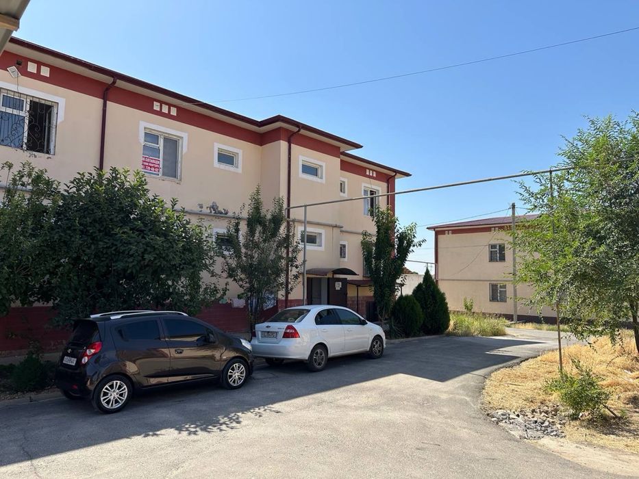 Тезда сотилади: 52 кв квартира, Хасанбой ГАИ постидан 6 км узоқликда