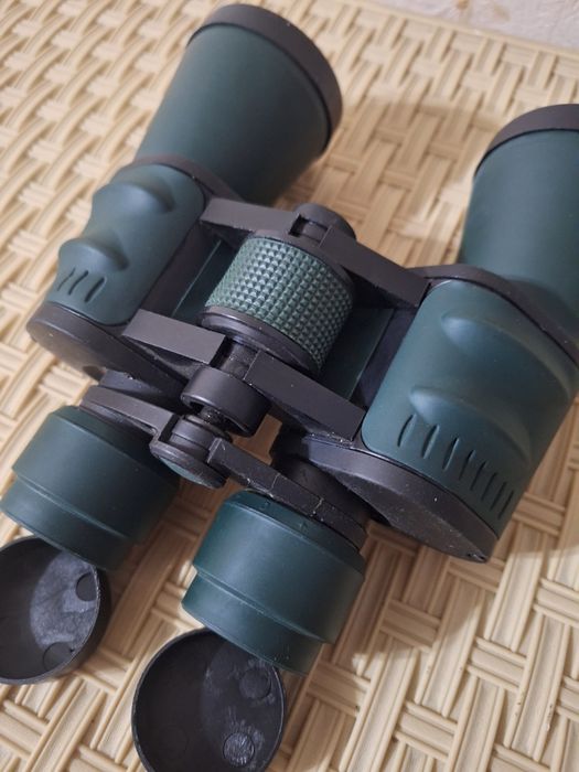 Продам бинокль в хорошем состоянии.