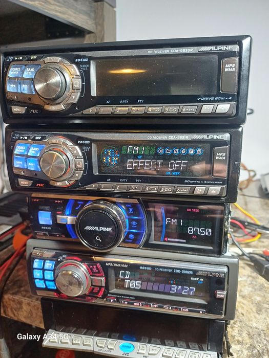 Alpine   cda9833