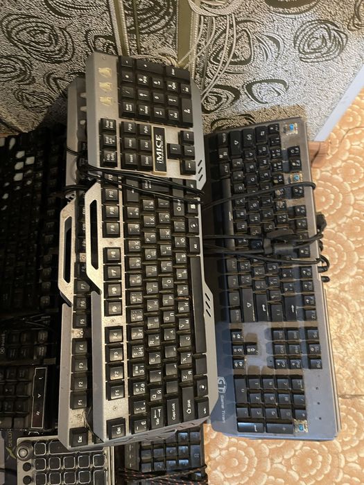 Клавиатуры, наушники