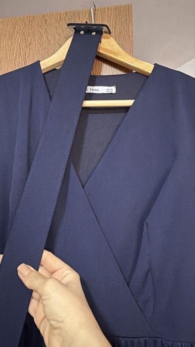 Vand rochie eleganta medie